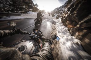 Fotografía motos ruta hielo